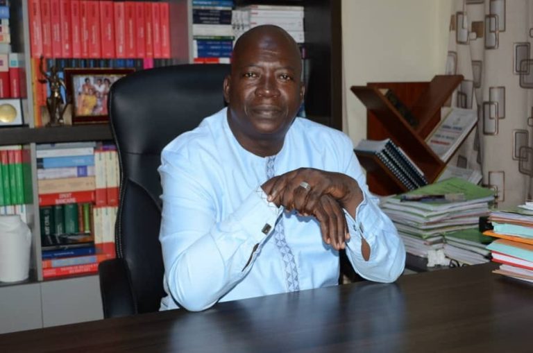 Ñaawoore Aliou Bah: Mbele ñaawoore makko ina addana mutinaaɓe ɓee lorra?